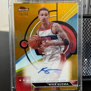 Kyle kuzma autograph /50
